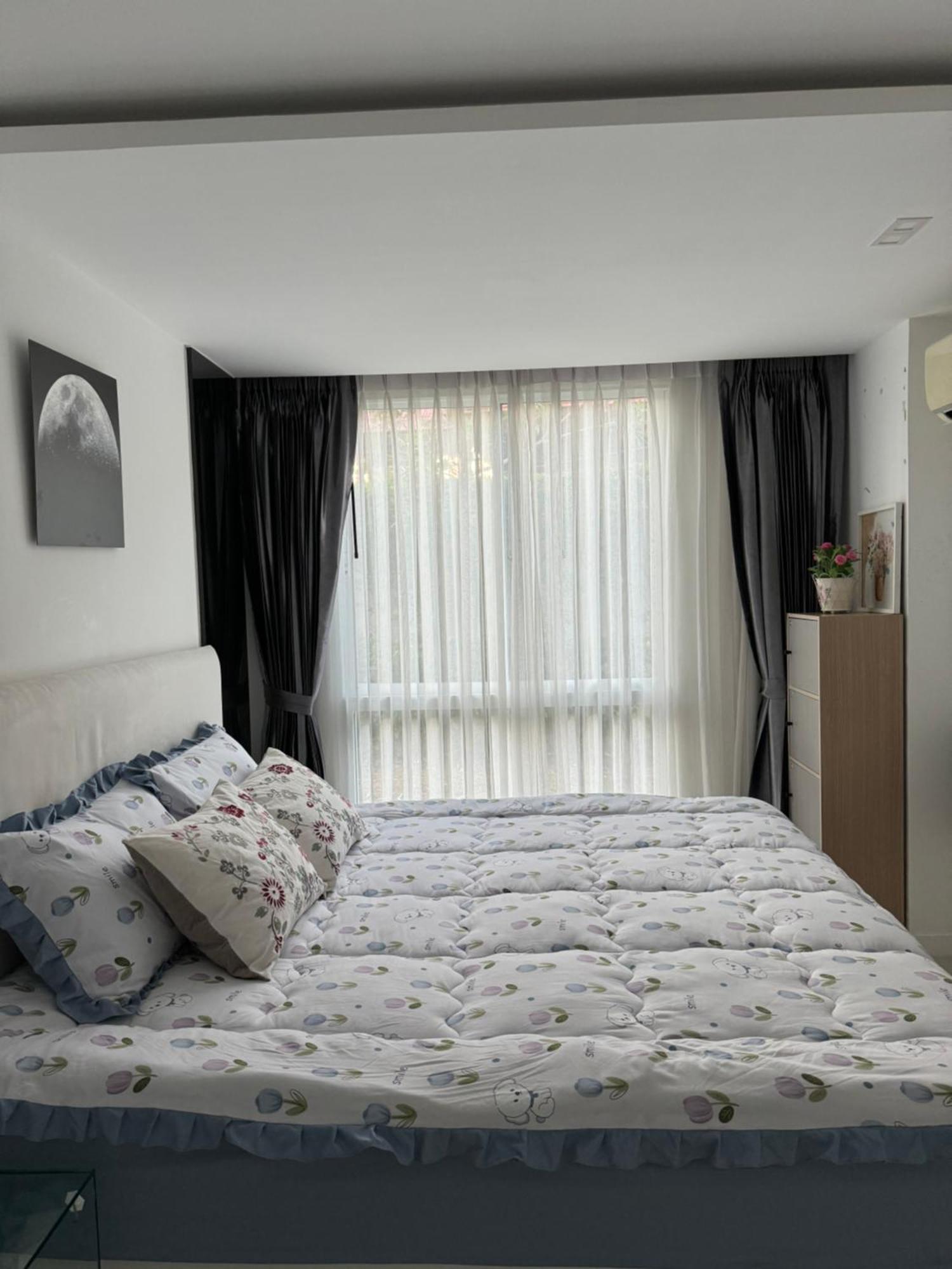 Apartment Center Residents ที่พักในตัวเมืองพัทยา Pattaya